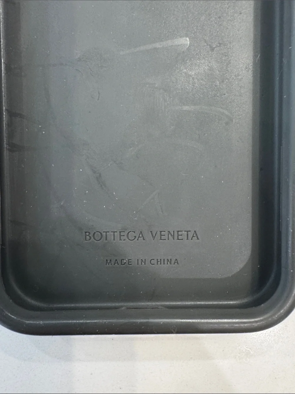 Bottega Veneta 	IPhone 15 Pro Case color - Lapilli